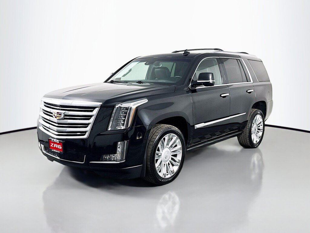 Used 2016 Cadillac Escalade Platinum AWD/4WD image 1