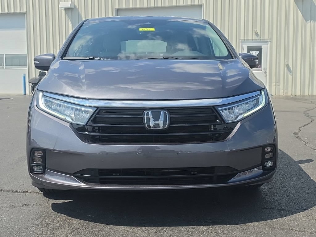 Certified 2024 Honda Odyssey EX-L image 2