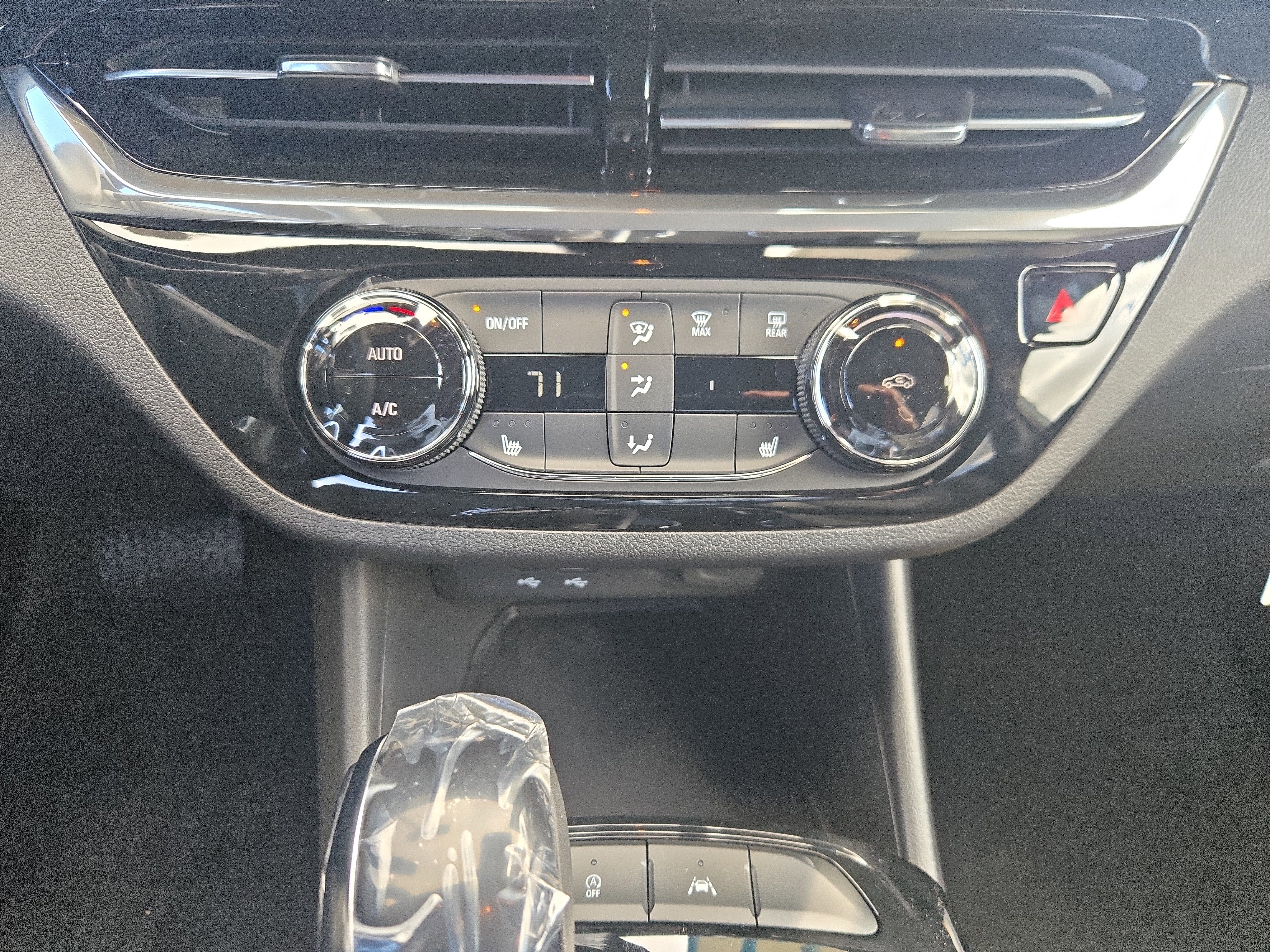 New 2026 Buick Envista Sport Touring w/ Convenience I Package FWD image 15