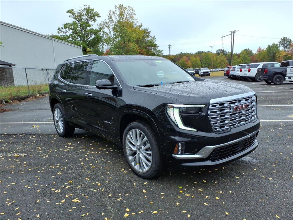 New 2026 GMC Acadia Denali w/ Super Cruise Package