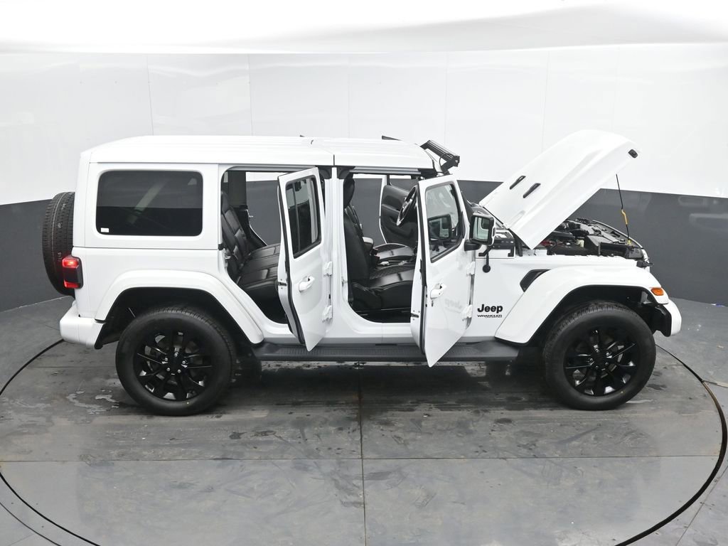 Used 2021 Jeep Wrangler Unlimited Sahara image 58