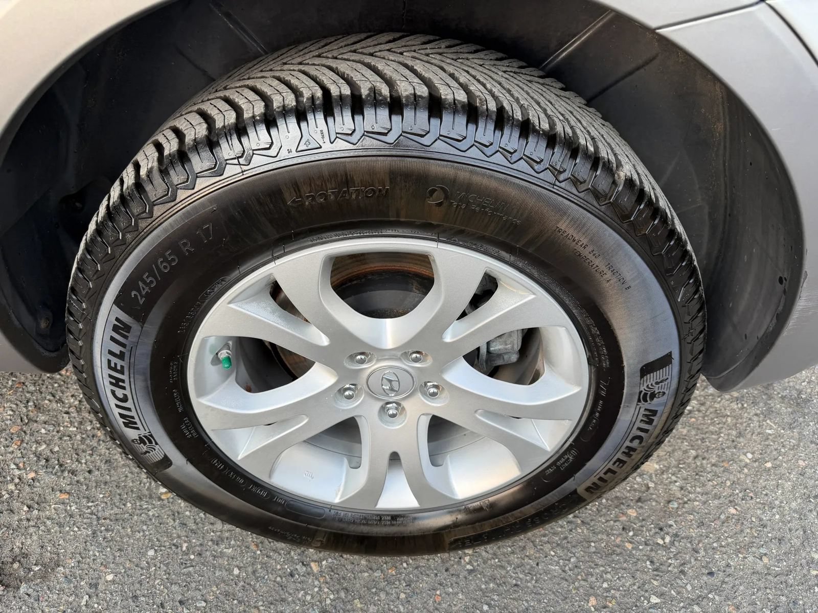 Used 2011 Hyundai Veracruz GLS AWD/4WD image 64