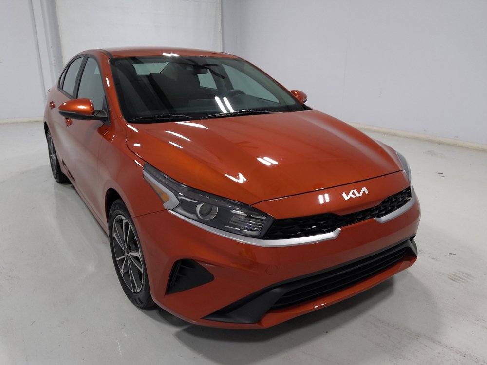 Used 2023 Kia Forte LXS w/ LXS Technology Package FWD image 14