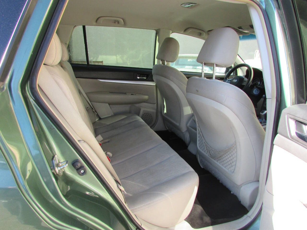 Used 2014 Subaru Outback 2.5i image 18