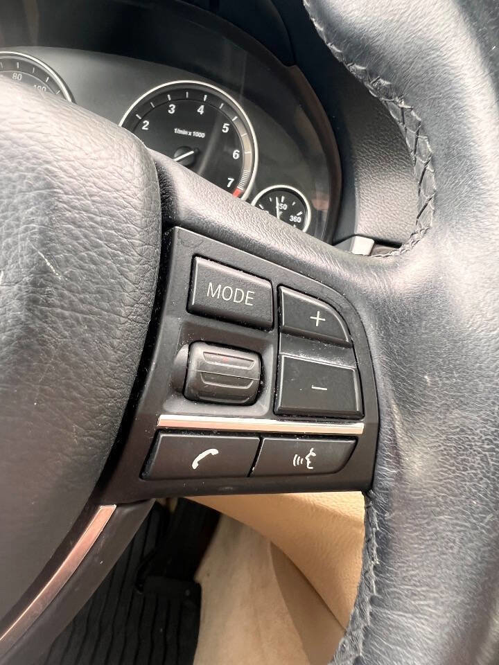 Used 2015 BMW 528i Sedan RWD image 22