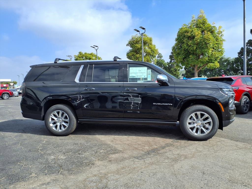 New 2026 Chevrolet Suburban Premier image 2