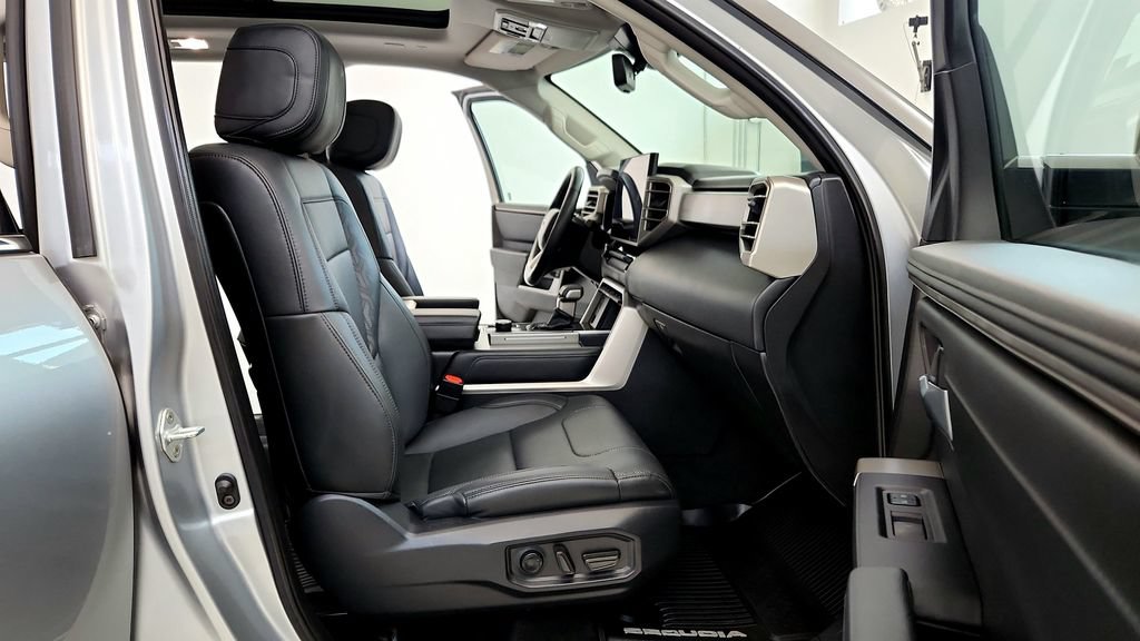 Used 2023 Toyota Sequoia Limited AWD/4WD image 15