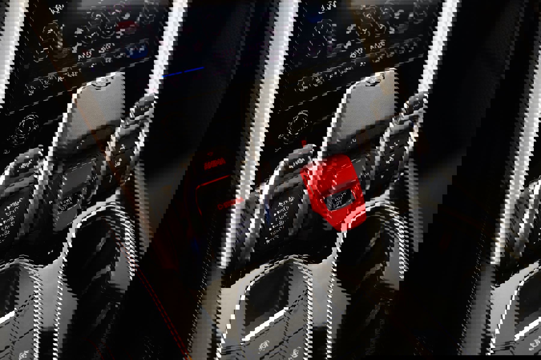 Used 2019 Lamborghini Urus image 42