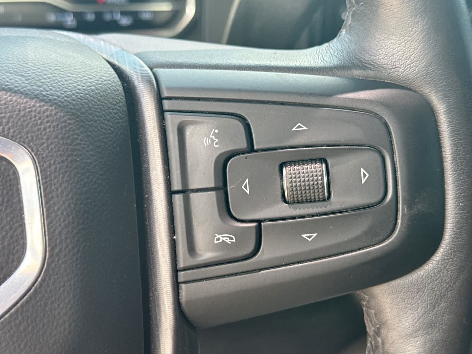 Used 2024 GMC Sierra 3500 Denali Ultimate AWD/4WD image 31