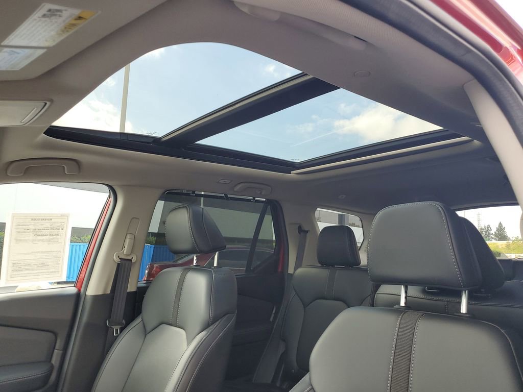 Certified 2025 Honda Pilot Touring image 35