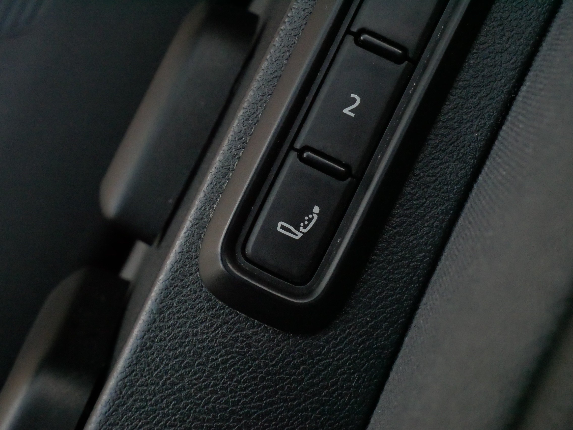 Certified 2023 Volkswagen ID.4 Pro S AWD/4WD image 33