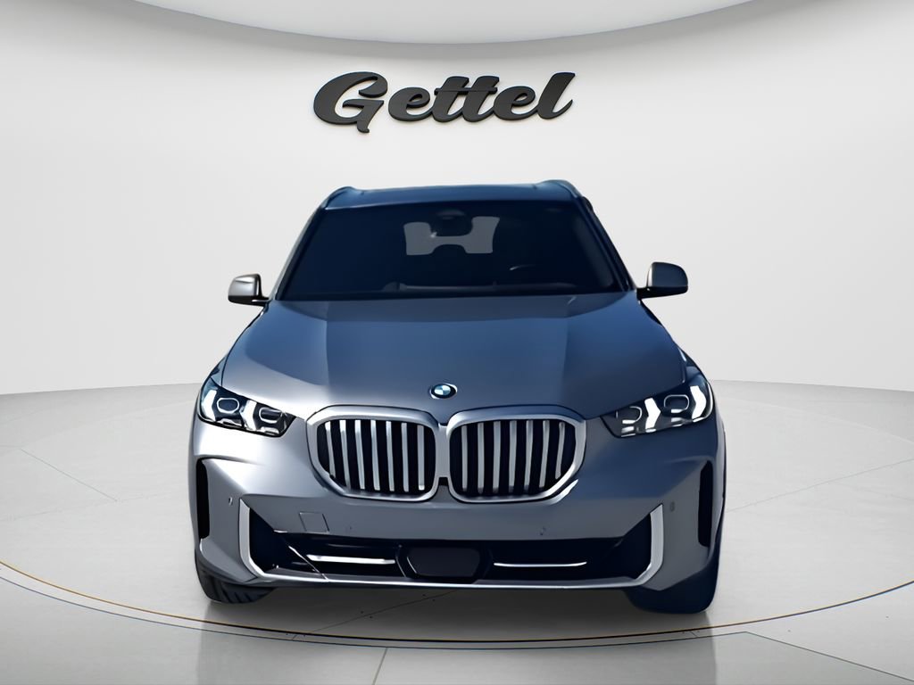 Used 2026 BMW X5 sDrive40i image 3