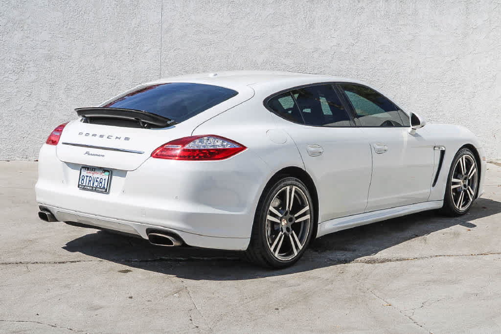 Used 2012 Porsche Panamera RWD image 6