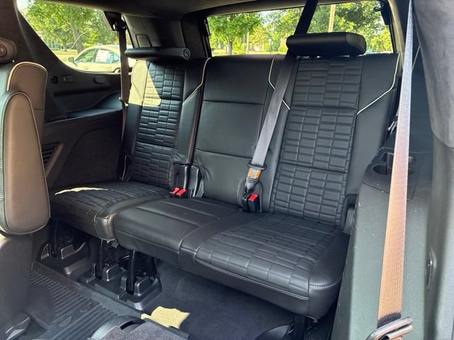 Used 2021 Cadillac Escalade Sport Platinum AWD/4WD image 11