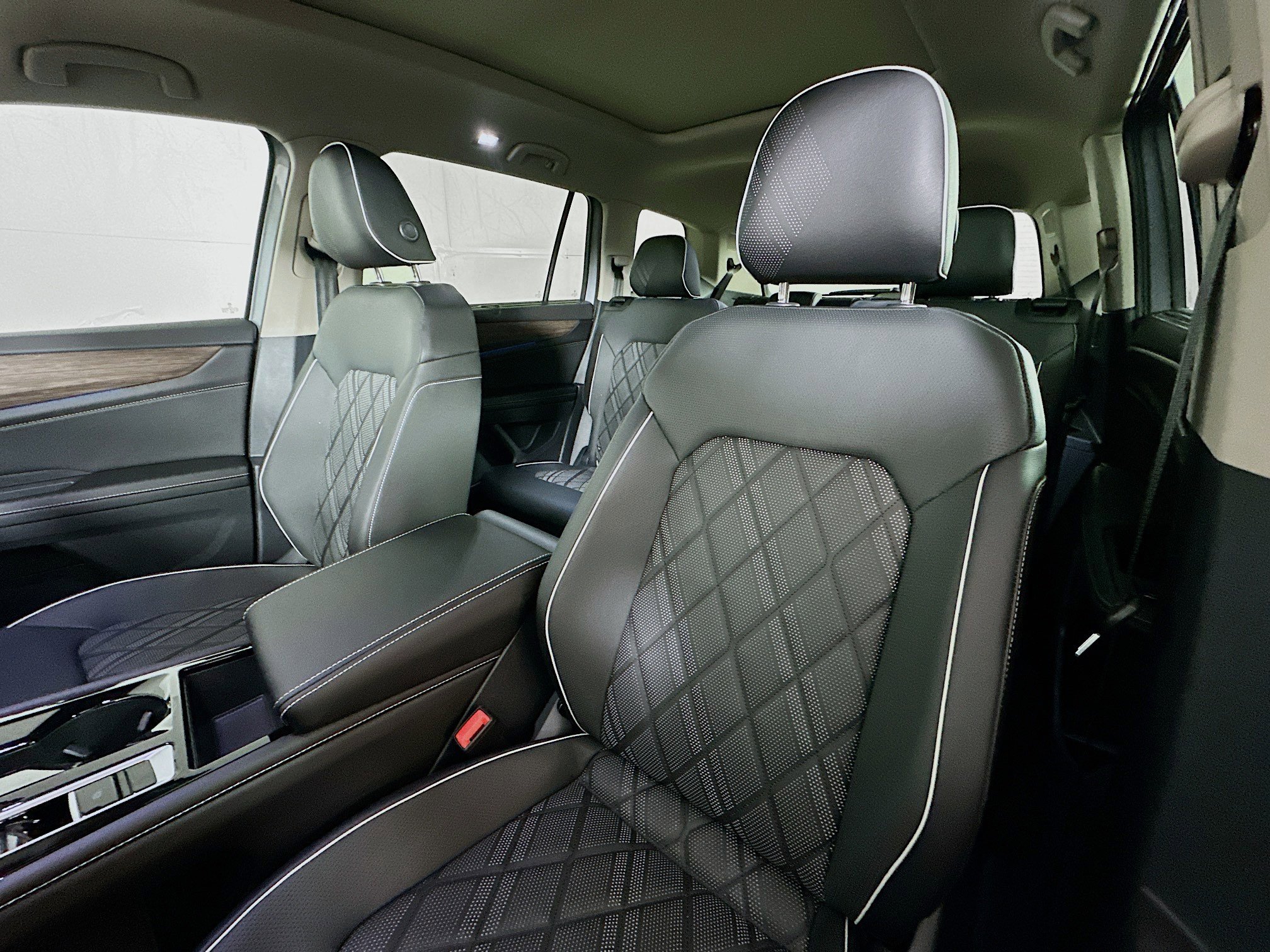 New 2026 Volkswagen Atlas SEL Premium R-Line image 21