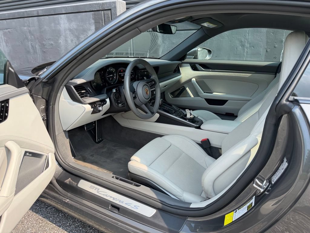 Certified 2020 Porsche 911 Carrera 4S AWD/4WD image 15