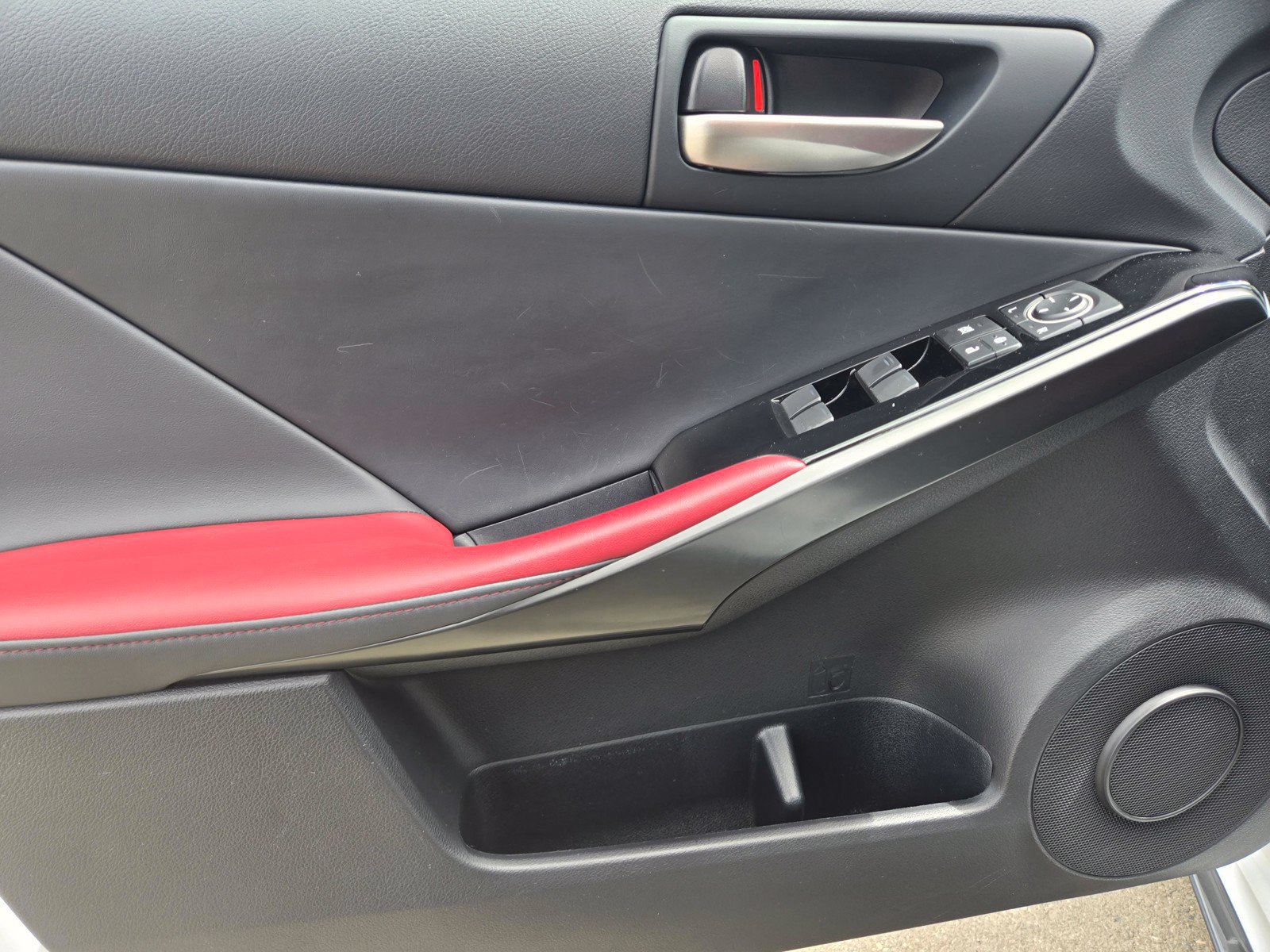 Used 2024 Lexus IS 300 F Sport RWD image 15