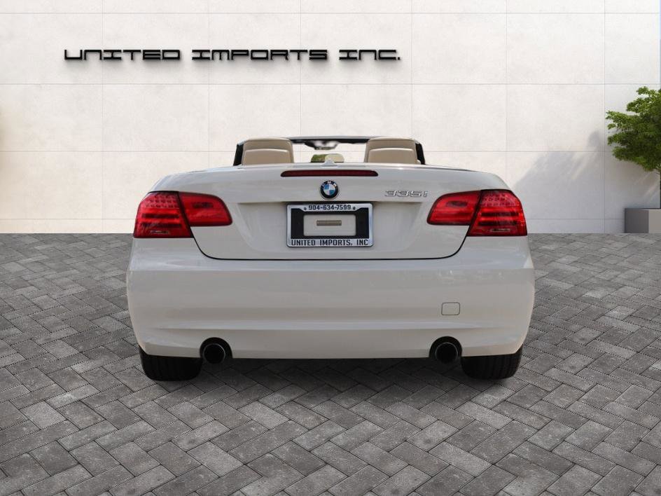 Used 2011 BMW 335i Convertible RWD image 7