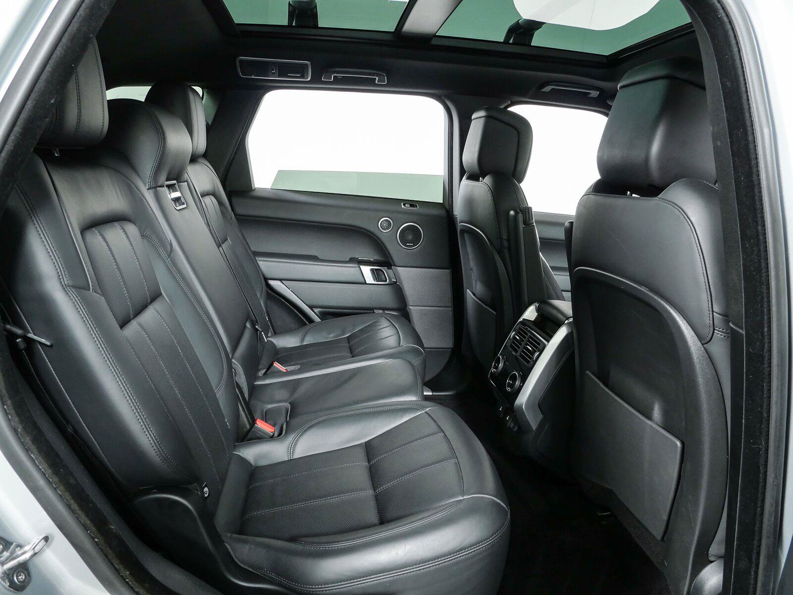 Used 2021 Land Rover Range Rover Sport HSE Silver Edition AWD/4WD image 23