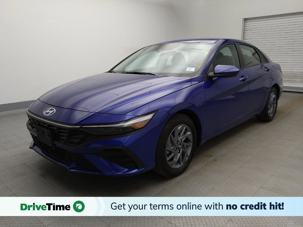 Used 2025 Hyundai Elantra Hybrid