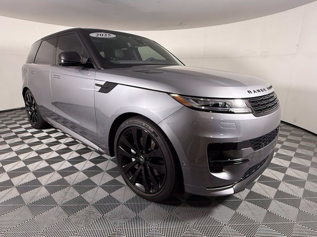 Used 2025 Land Rover Range Rover Sport Dynamic SE AWD/4WD image 9