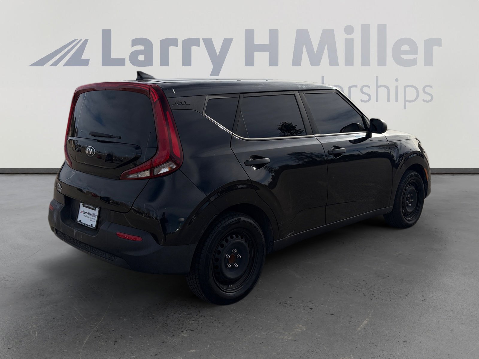 Used 2020 Kia Soul LX image 6