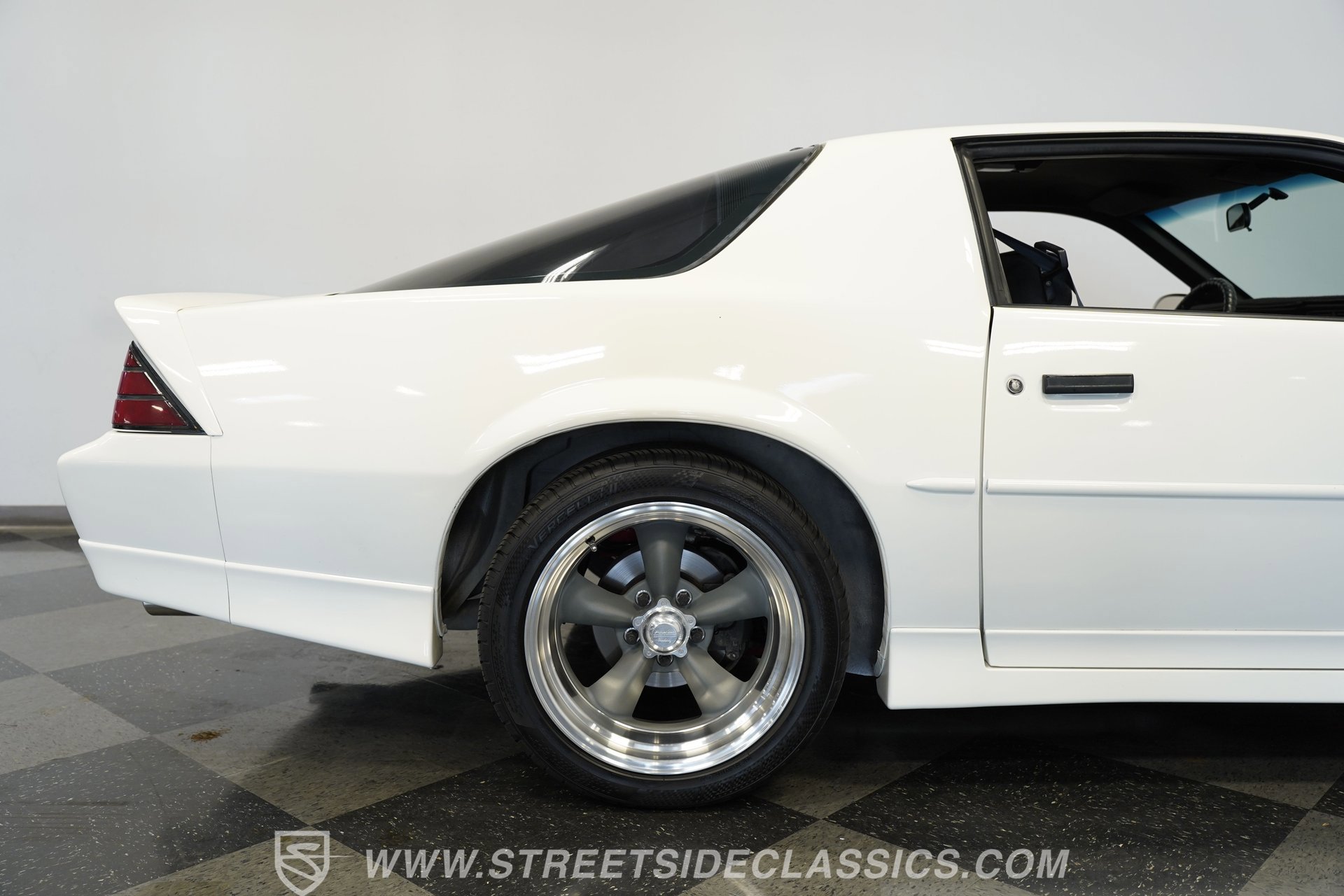 Used 1988 Chevrolet Camaro LT image 32