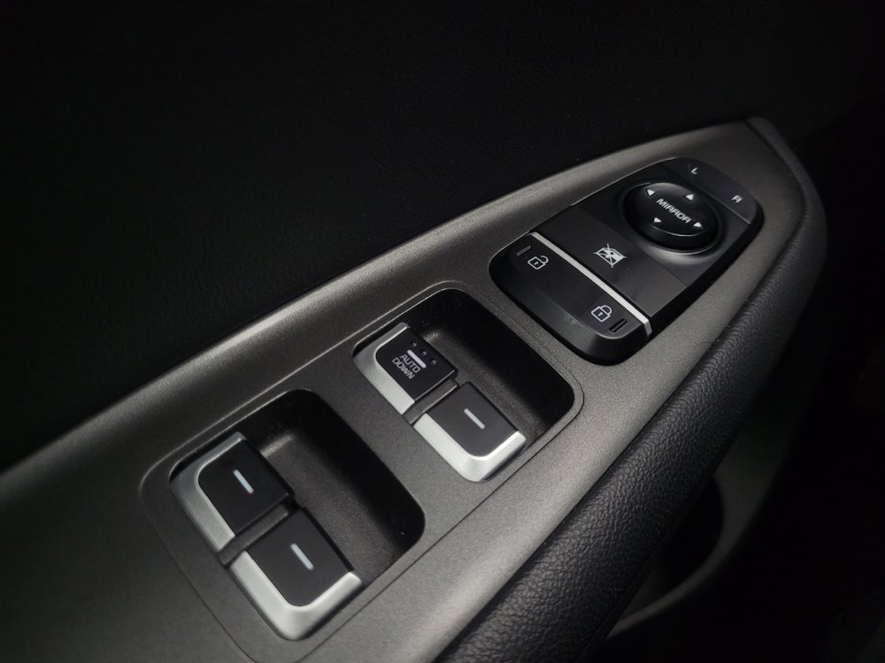 Used 2018 Kia Optima LX FWD image 27