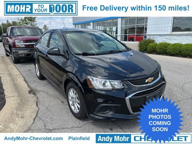 Used 2018 Chevrolet Sonic LT FWD image 2