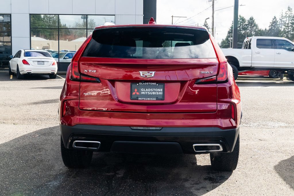Used 2023 Cadillac XT4 Premium Luxury AWD/4WD image 5