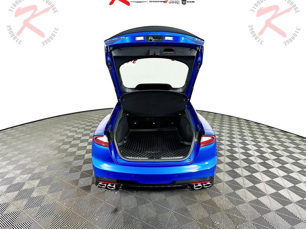 Used 2019 Kia Stinger GT image 30