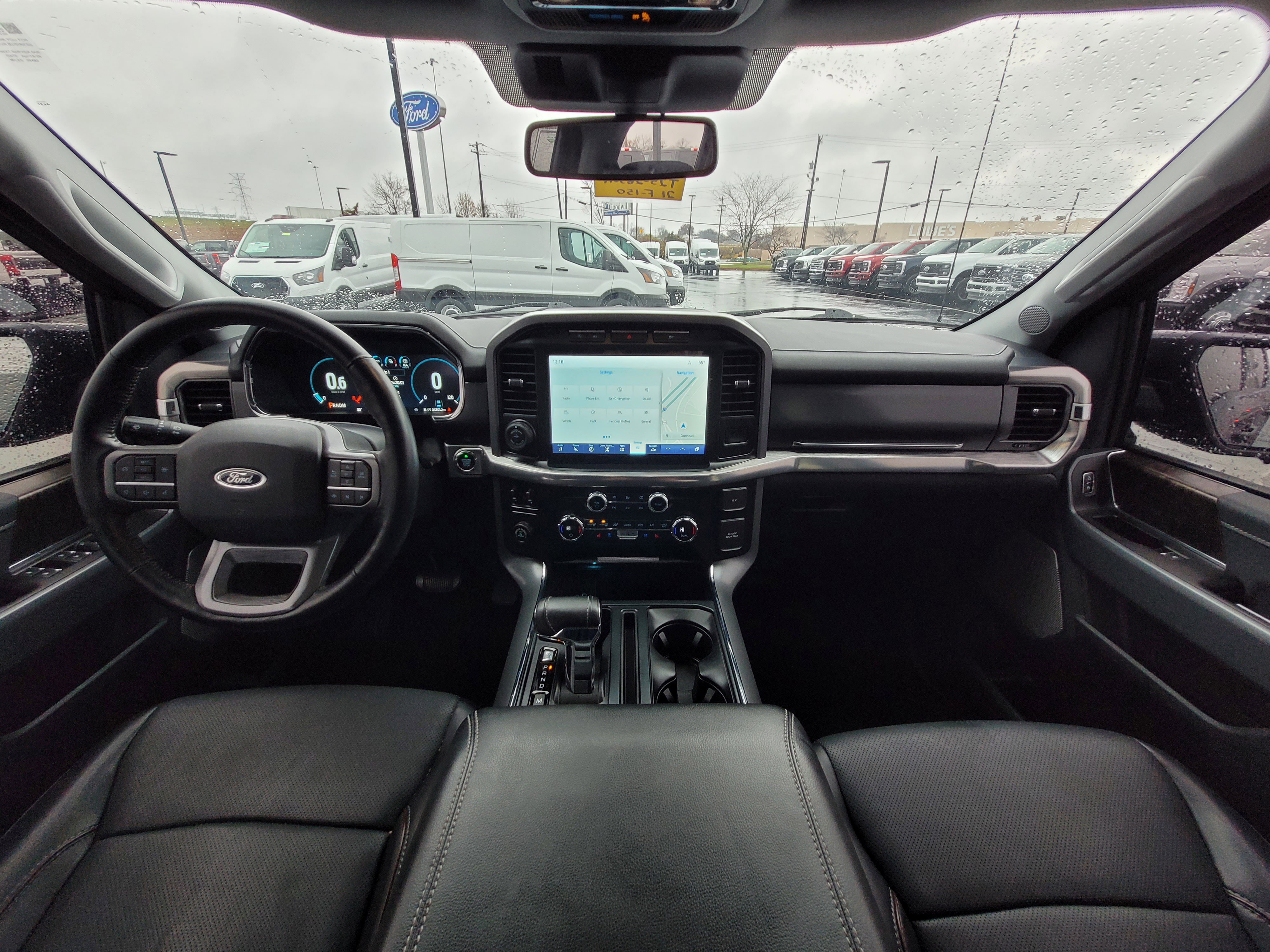 Used 2021 Ford F150 Lariat w/ Trailer Tow Package image 15