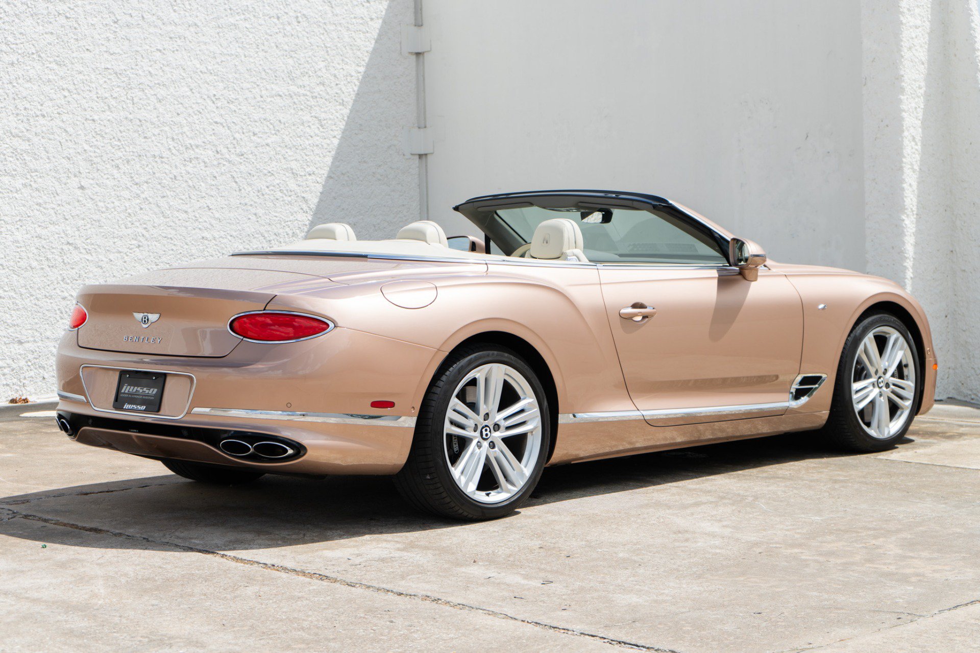 Used 2022 Bentley Continental GT AWD/4WD image 15
