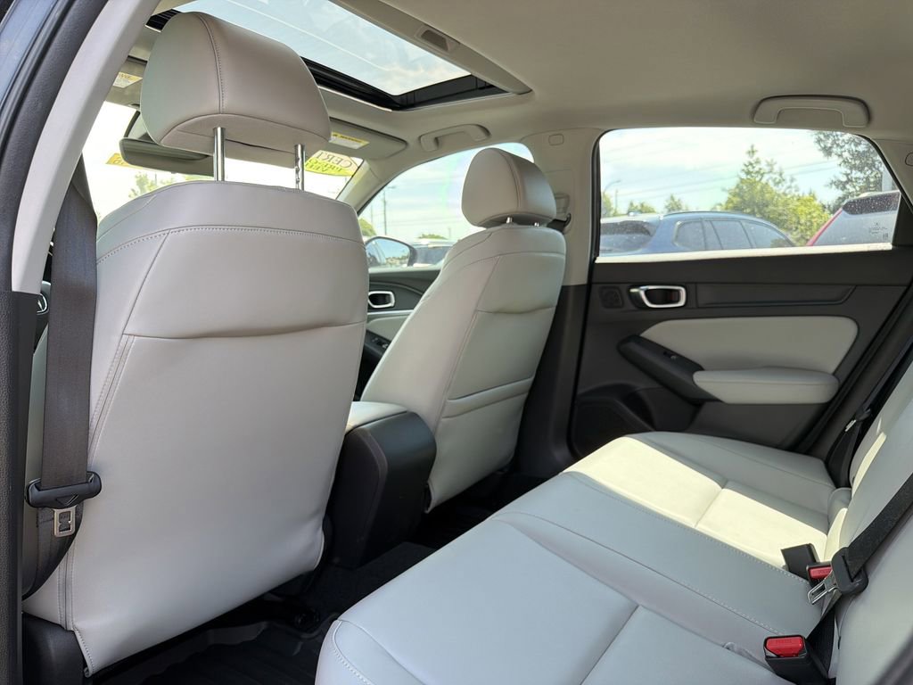 Used 2025 Acura Integra FWD image 12