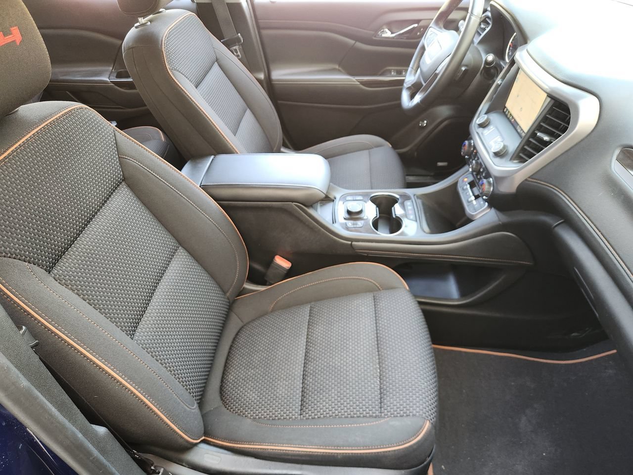 Used 2023 GMC Acadia AT4 AWD/4WD image 11