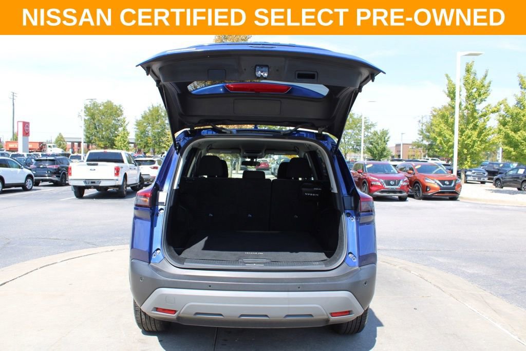 Certified 2023 Nissan Rogue SV image 10