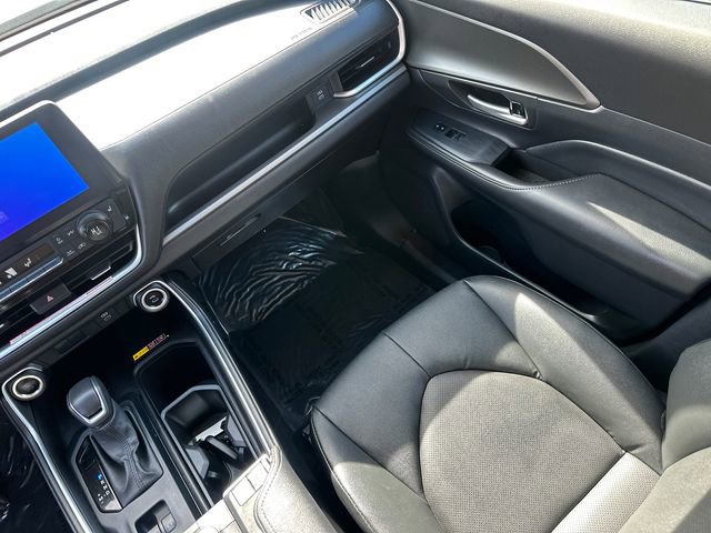 Used 2025 Toyota Grand Highlander AWD image 20