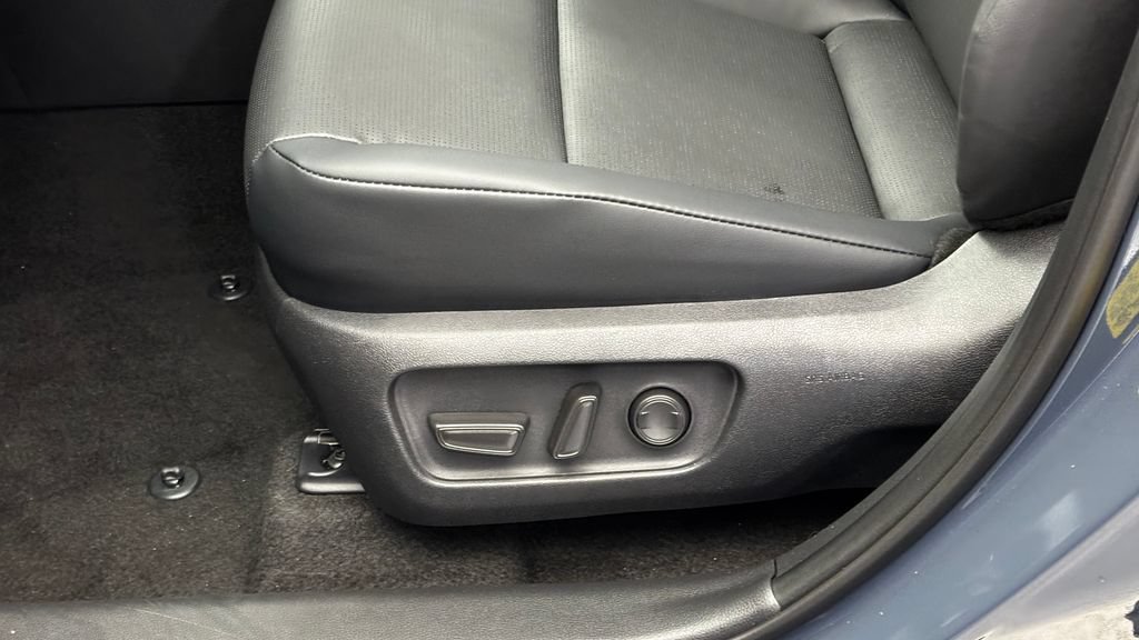Used 2026 Toyota RAV4 XLE Premium w/ Weather Package AWD/4WD image 14
