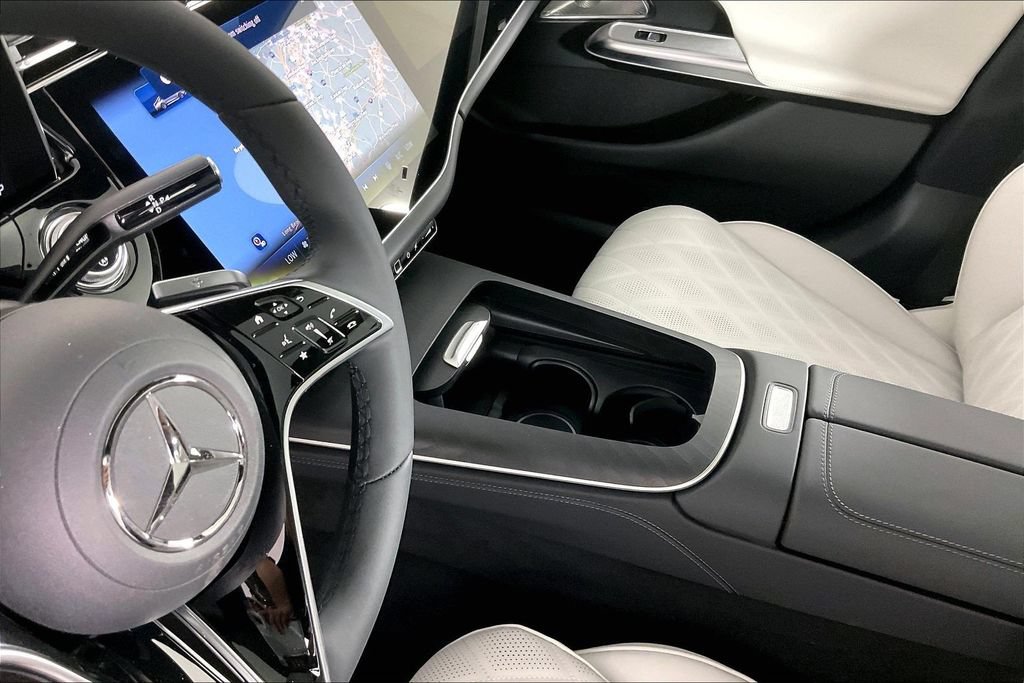 New 2026 Mercedes-Benz E 450 4MATIC Sedan image 8