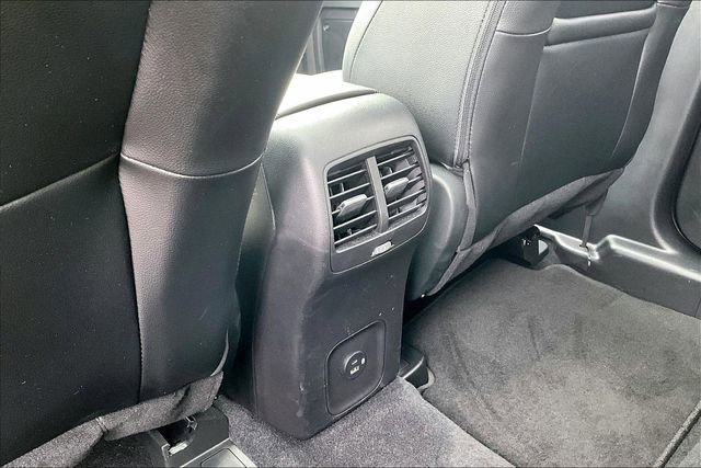 Used 2022 Ford Escape Titanium w/ Titanium Elite Package image 10