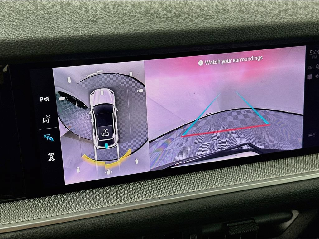 New 2026 Porsche Cayenne Coupe AWD/4WD image 16
