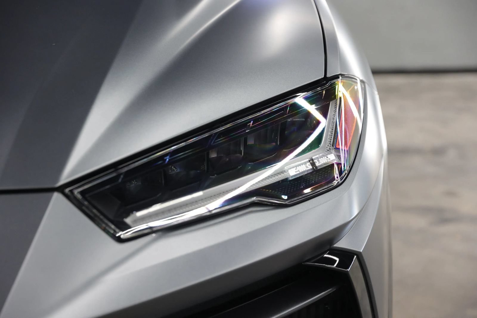 Used 2020 Lamborghini Urus AWD/4WD image 6