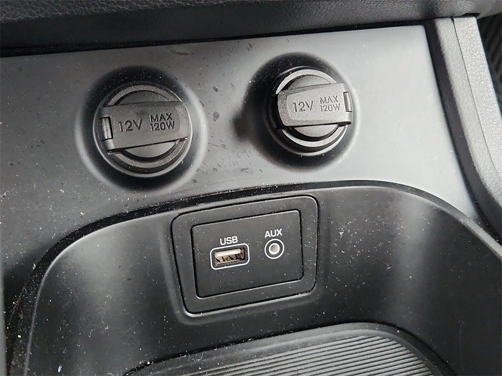 Used 2017 Hyundai Santa Fe Sport image 28