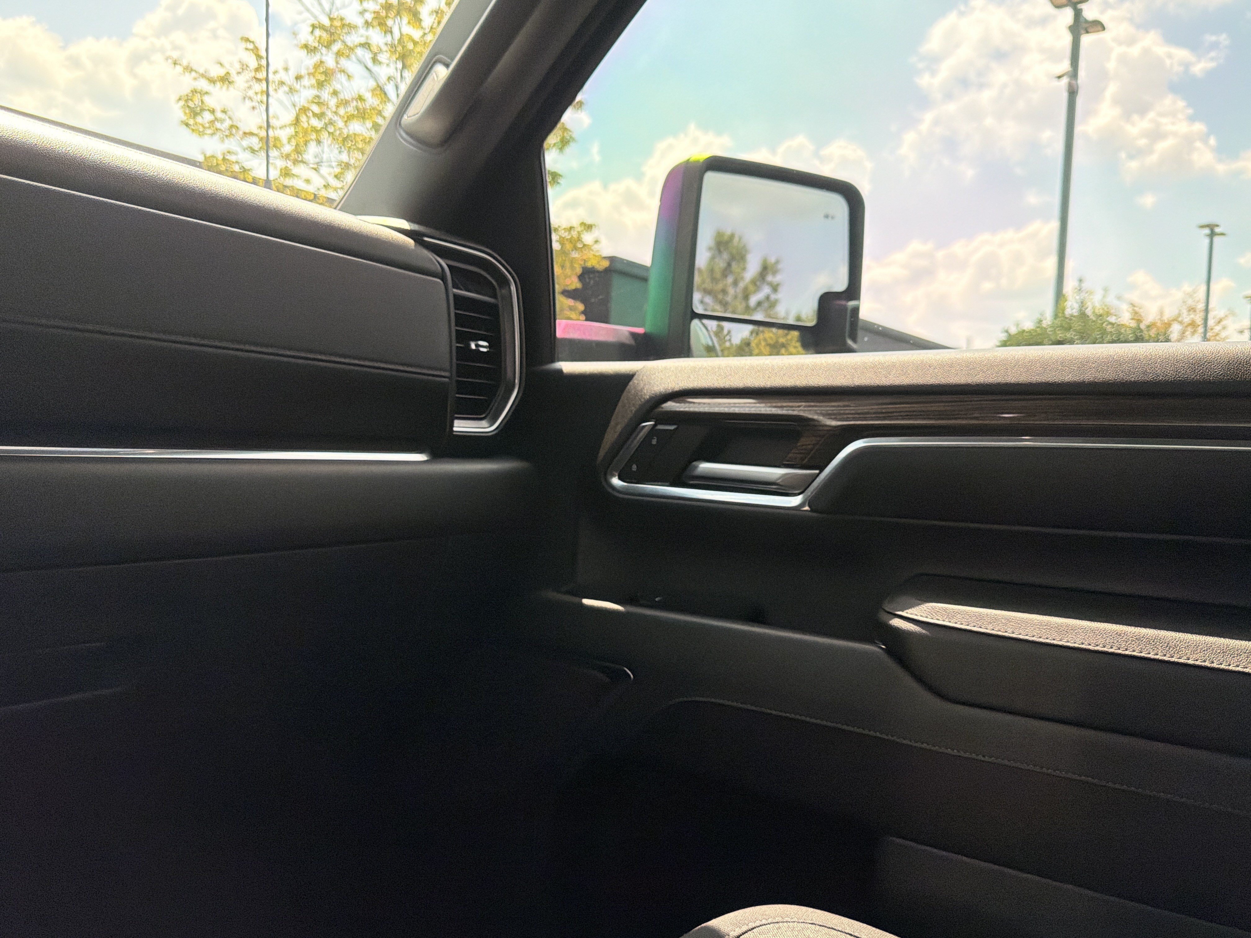 Used 2024 Chevrolet Silverado 3500 LT w/ All Star Edition AWD/4WD image 46