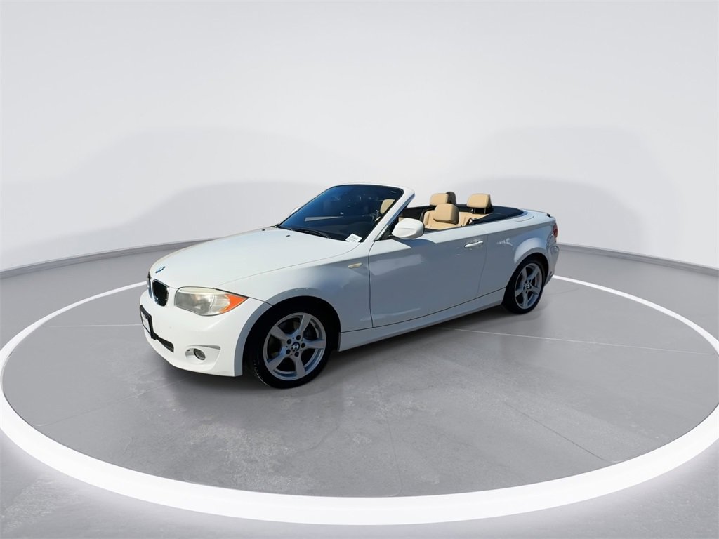 Used 2012 BMW 128i Convertible image 6