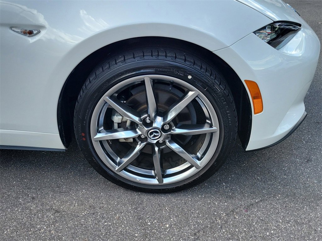 Used 2023 MAZDA MX-5 Miata Grand Touring w/ Weather Package image 36