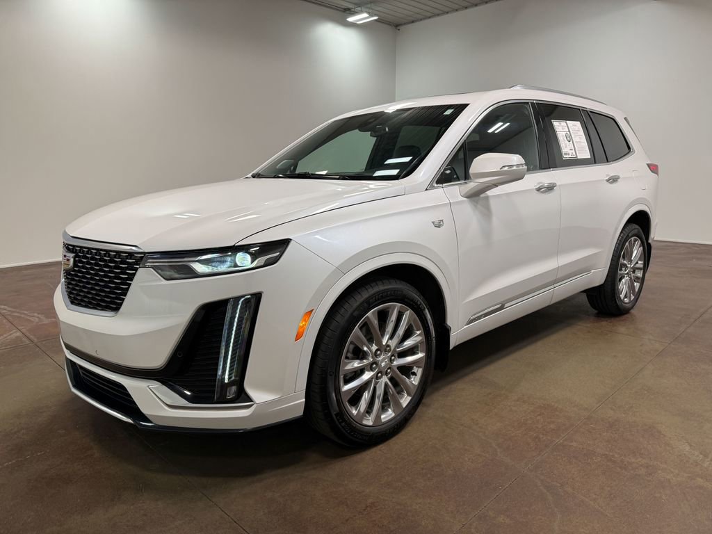 Used 2023 Cadillac XT6 Premium Luxury image 39