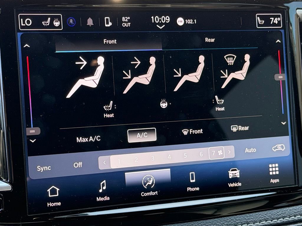 Used 2025 Chrysler Pacifica Select FWD image 20