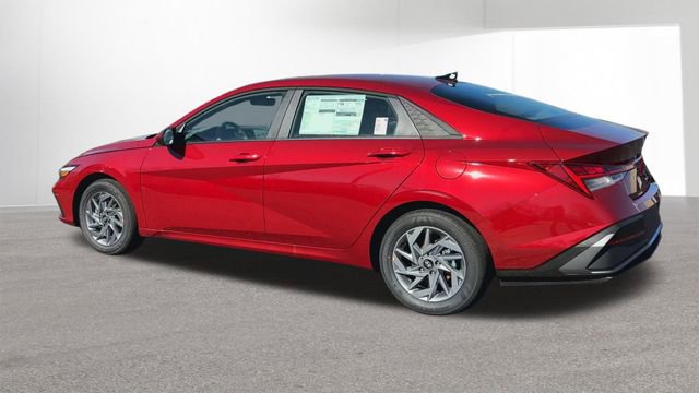 New 2026 Hyundai Elantra Blue image 6