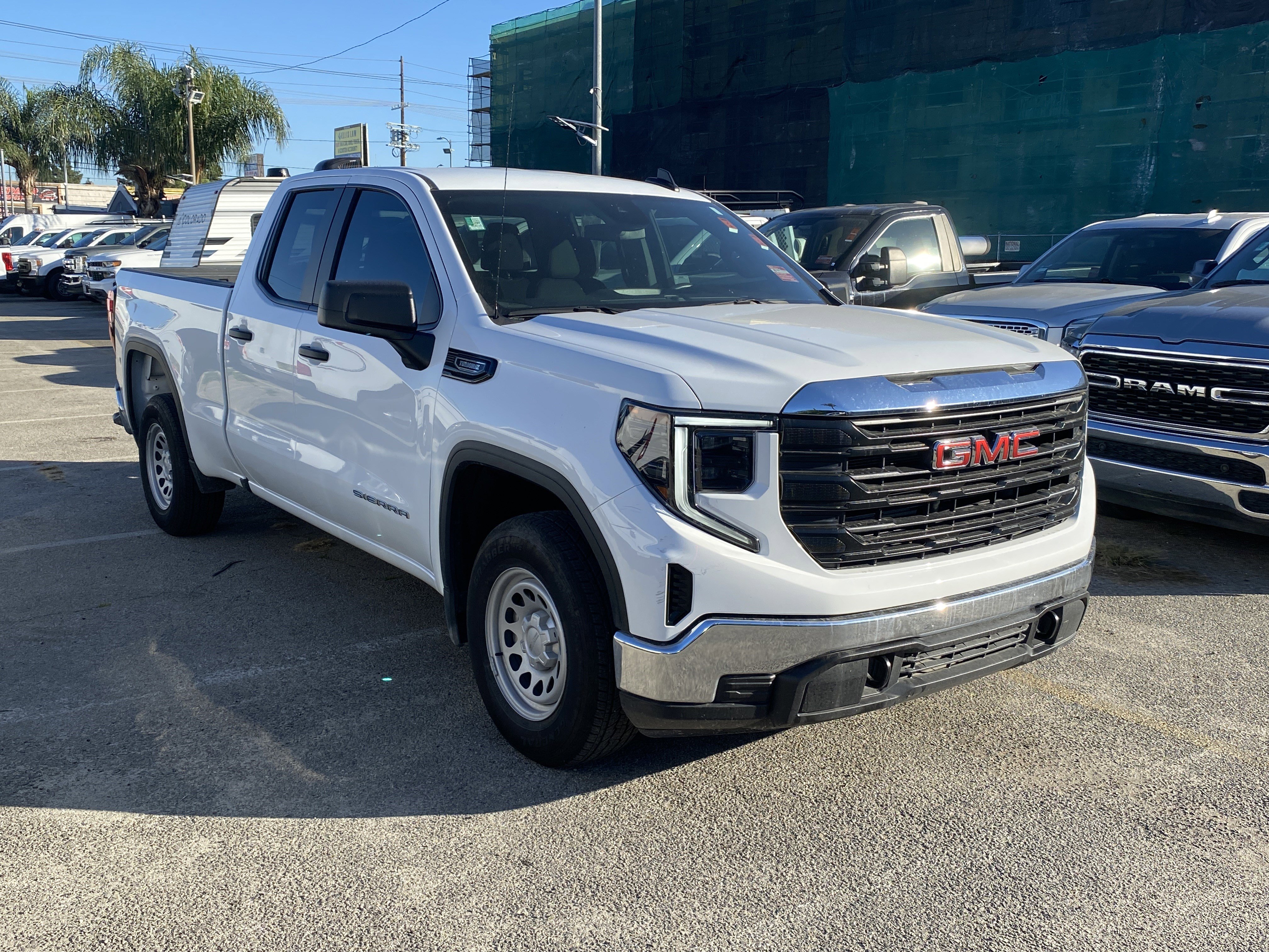 Used 2024 GMC Sierra 1500 Pro w/ Trailering Package image 6